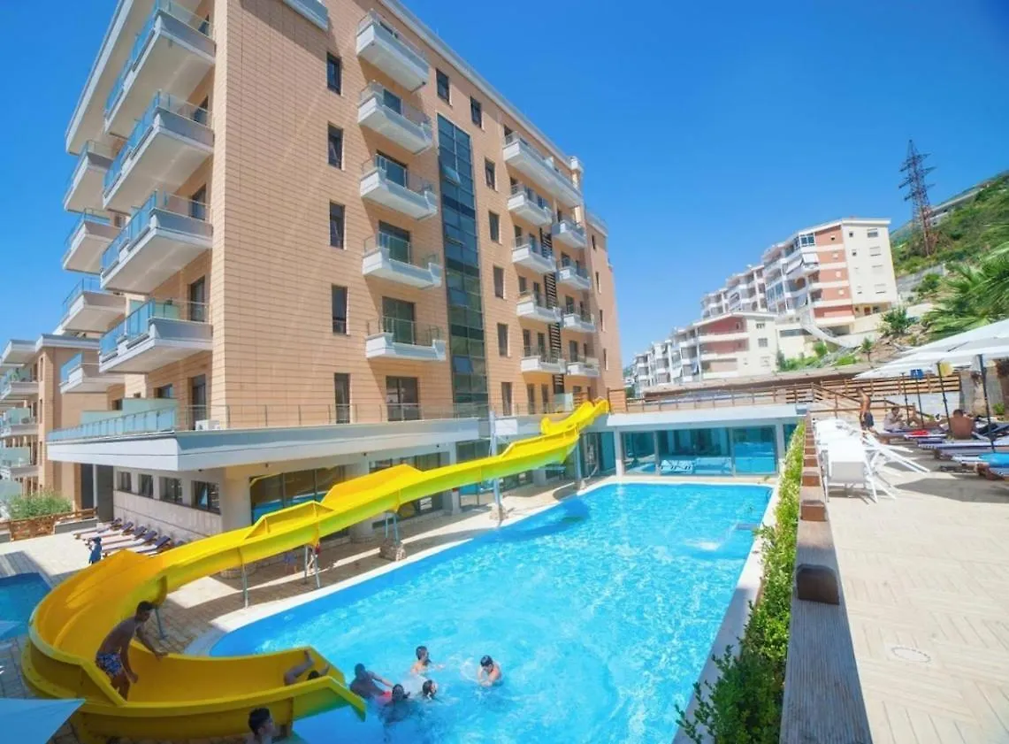 Pool View Apartment - Diamond Hill Resort & Spa Vlorë